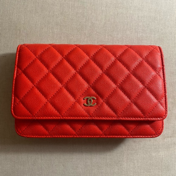 Chanel WOC - Picture 2 of 5